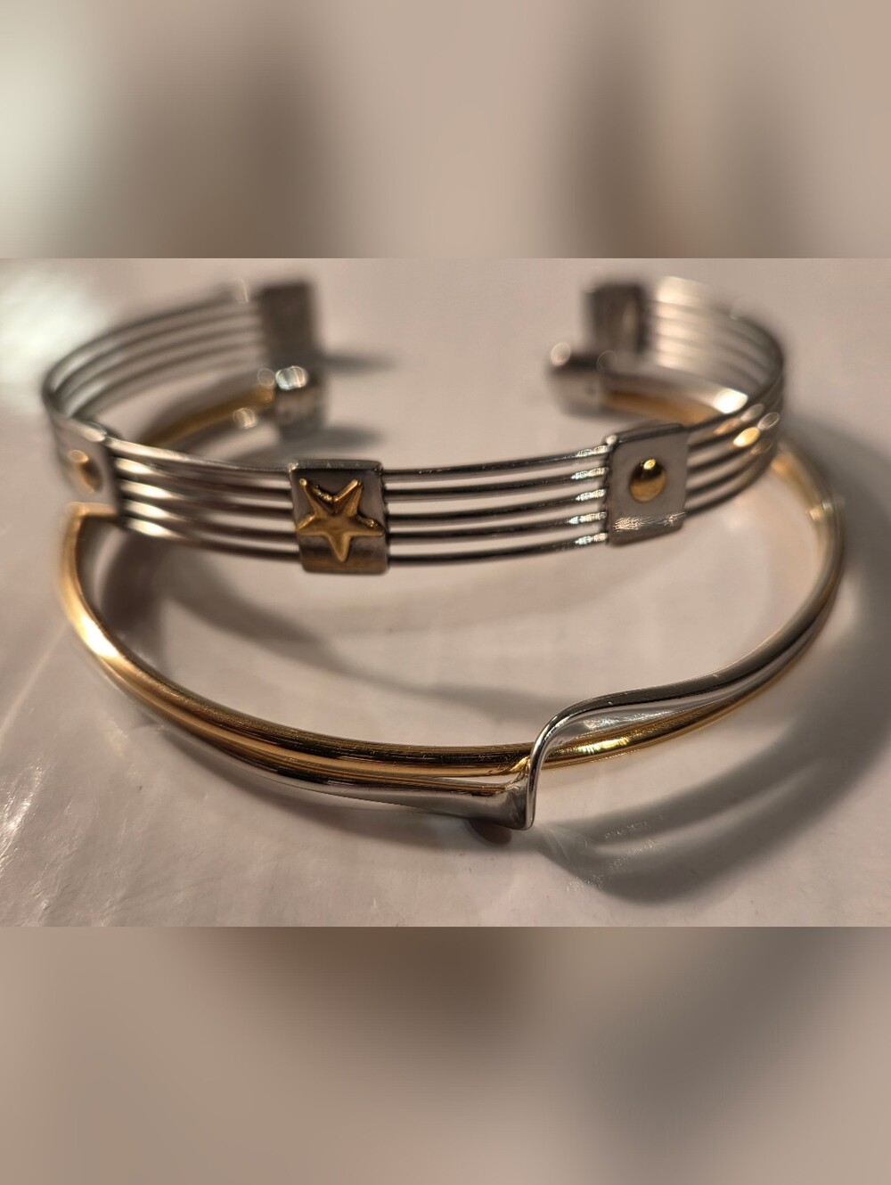 Firenze Bracelet With 18k Decor In 3 Place, Stainleess Steel Bracelets.